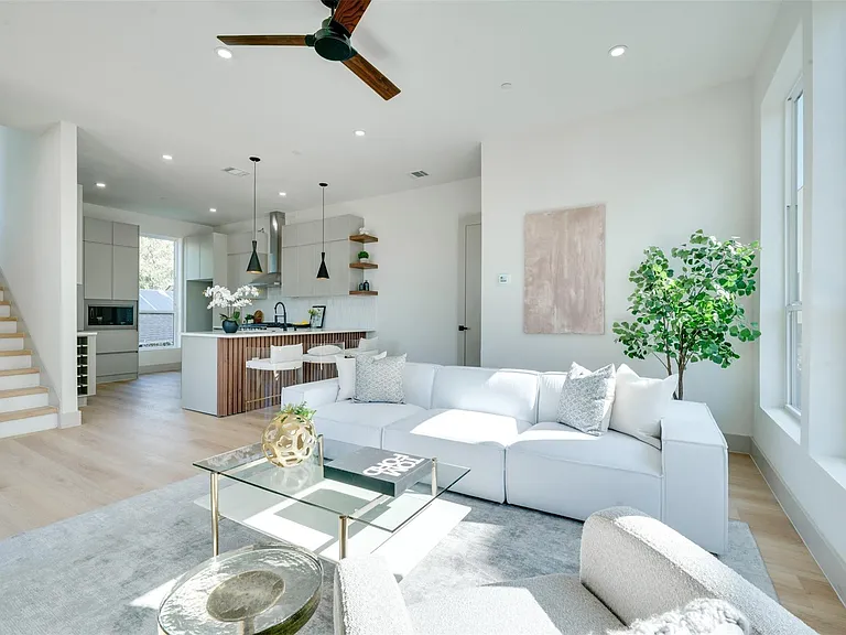 512 N Lancaster Ave #2 — Photo 7