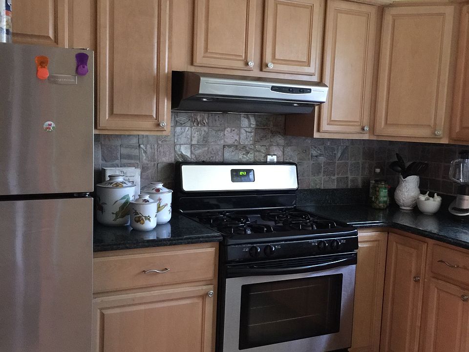 1st image of 4818 54th Ave #1