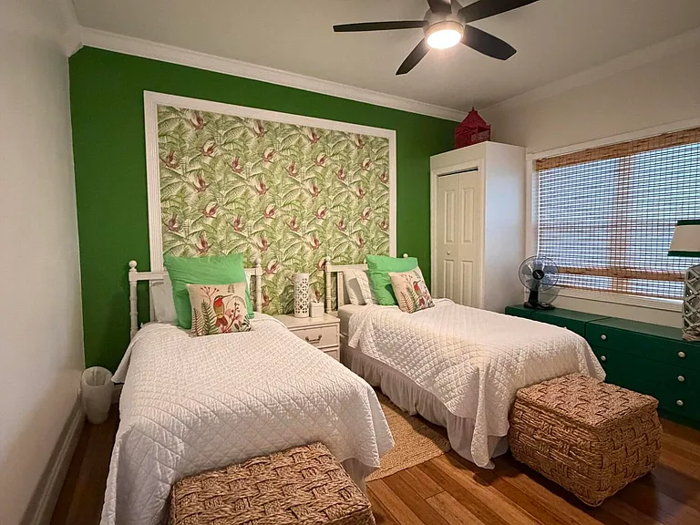 515 Ardmore Rd — Photo 16