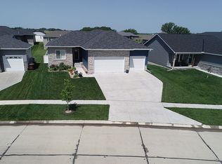 7411 N 50th St, Lincoln, NE 68514