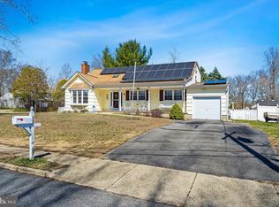 32 Jordan Dr, Toms River, NJ