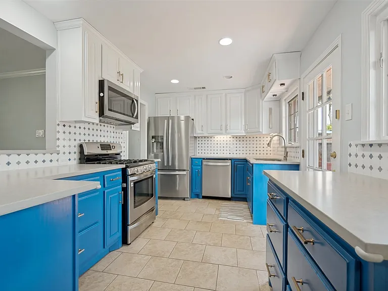 4144 Beechwood Ln — Photo 7
