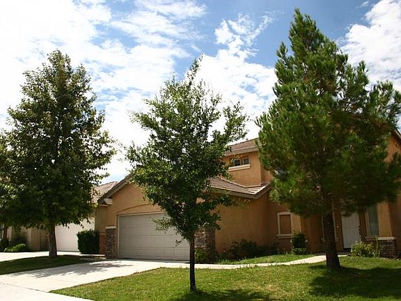 2nd image of 14994 Salamander Ln