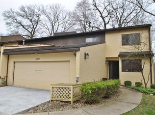 840 Hampton Ridge Dr, Akron, OH 44313