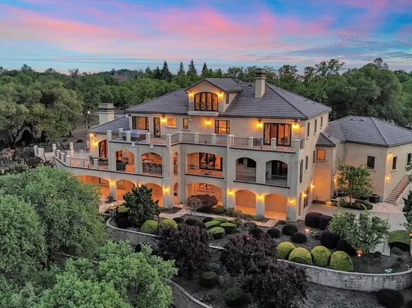 6890 Country Side Ln, Auburn, CA 95602