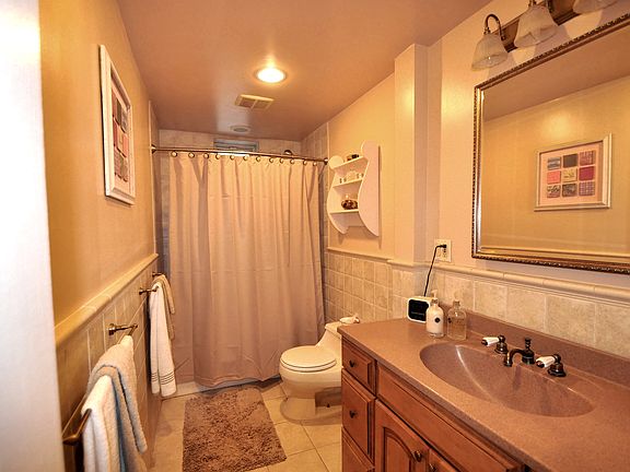 4th image of 11811 84th Ave APT 211