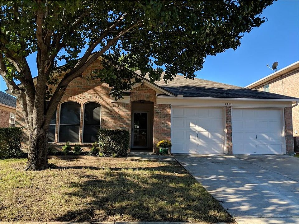 1st image of 1021 Highland Station Dr