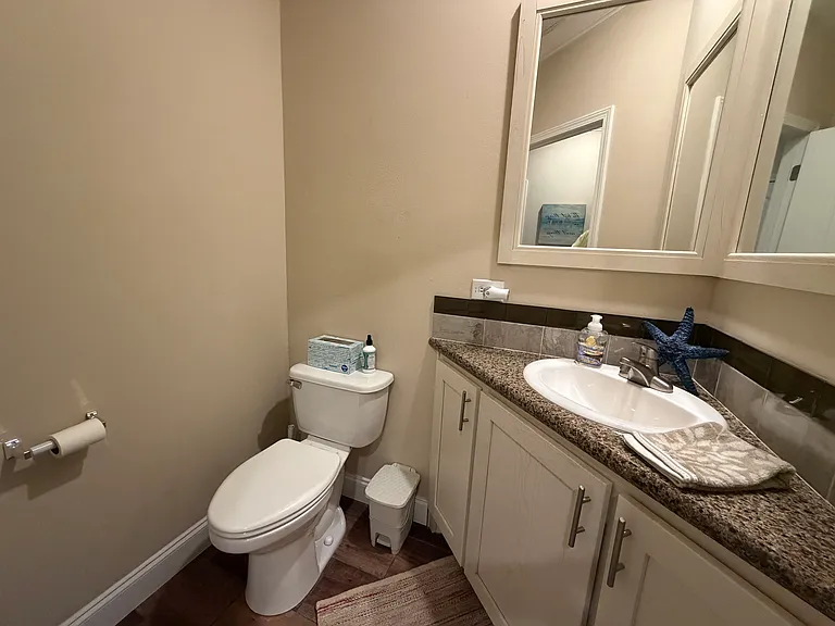 211 Hummingbird Ln — Photo 12