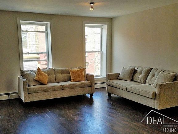 2nd image of 12 Carroll St #2