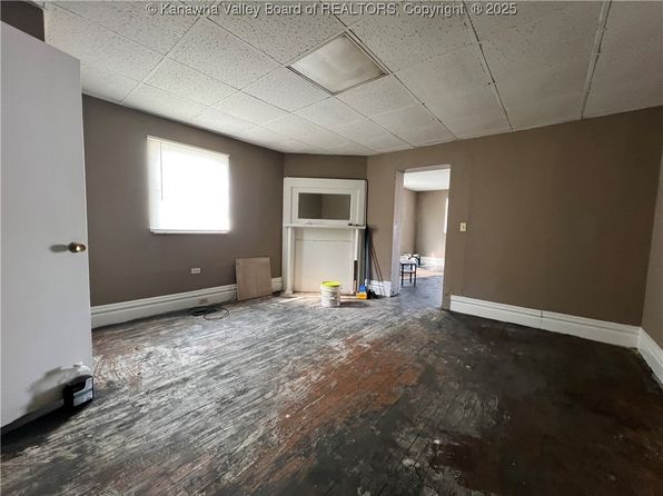 huntington-west-virginia-2053764254 picture