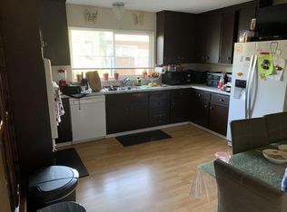 1071 Madison Ave, Redwood City, CA