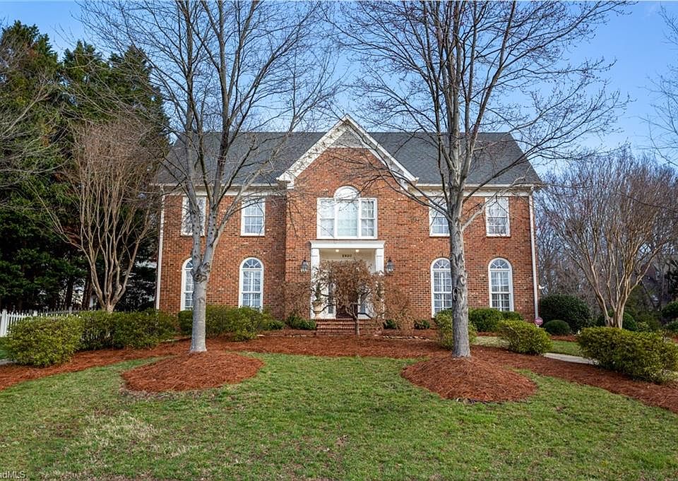 1st image of 2920 Starmount Farms Dr