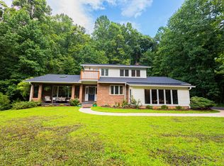 26 Indian Knob Rd, Asheville, NC 28803