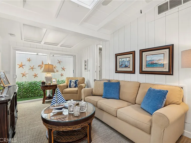 700 S Bay Front — Photo 18