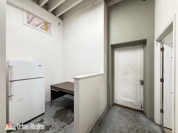 610 N Albany Ave #K06j, Chicago, IL 60612