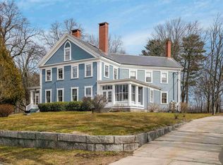 9 Chestnut St APT 3, Exeter, NH 03833