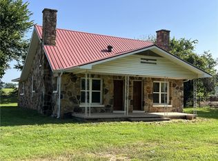 10894 Dunkard Rd, Alpena, AR 72611