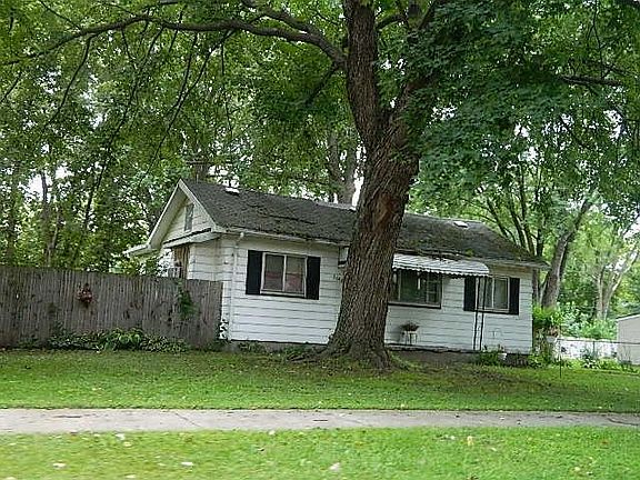 5th image of 6040 Wilkie St