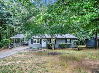 3979 Cherokee Trl, Suwanee, GA 30024
