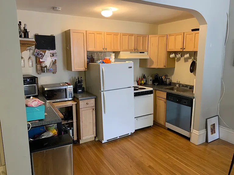 271 Dartmouth St #2B — Photo 25