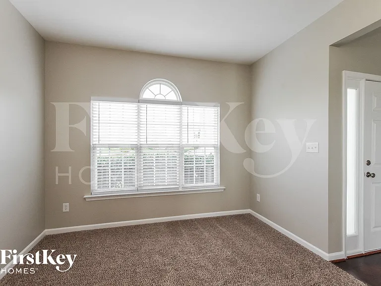 14708 Asheton Creek Dr — Photo 10