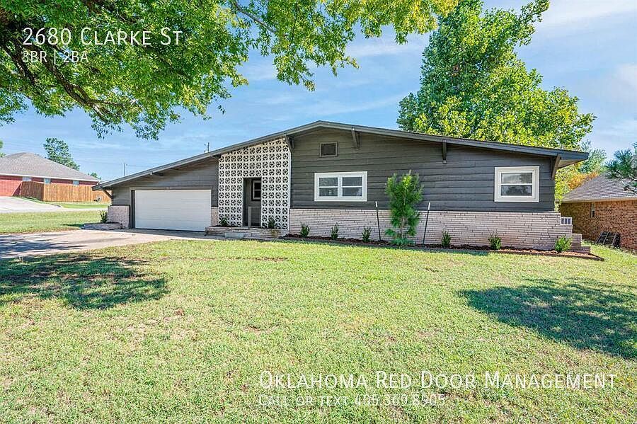 1st image of 2680 Clarke St