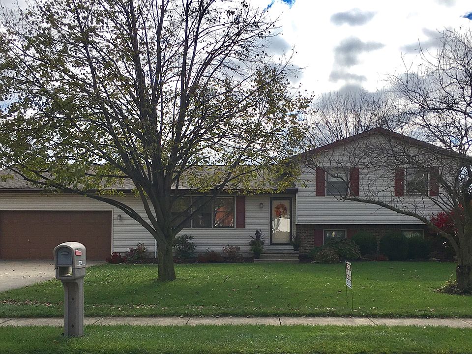 1st image of 301 W Linden Ave