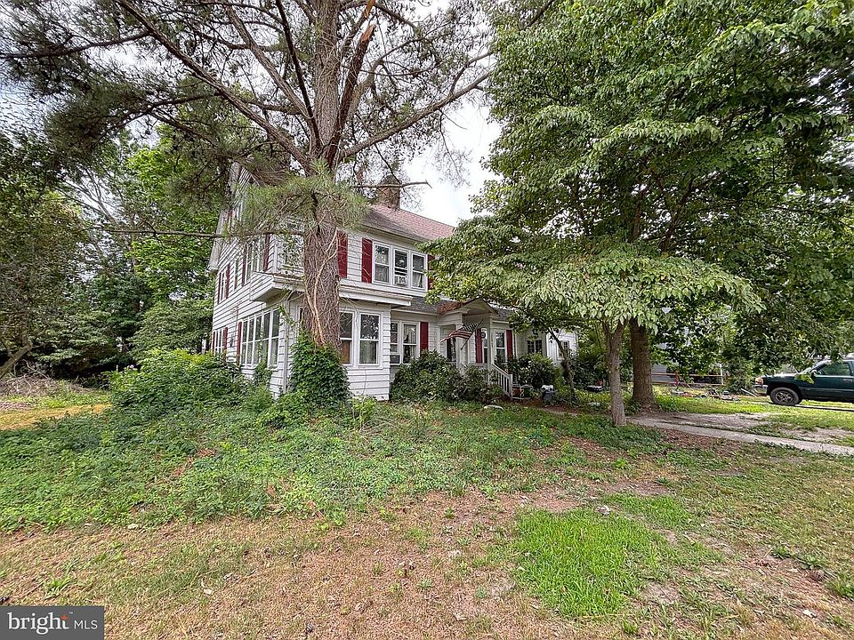 1st image of 405-403 Main St