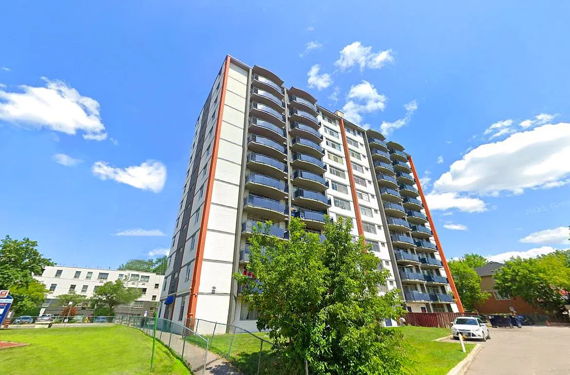 2255 Weston Road, Toronto — Photo 2