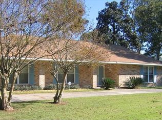 1659 Sherwood Forest Blvd, Baton Rouge, LA 70815