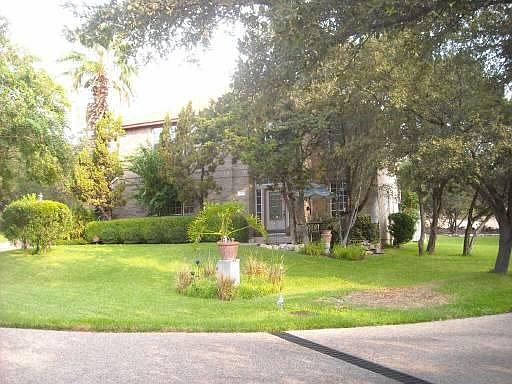 2nd image of 117 Deerhorn Ct