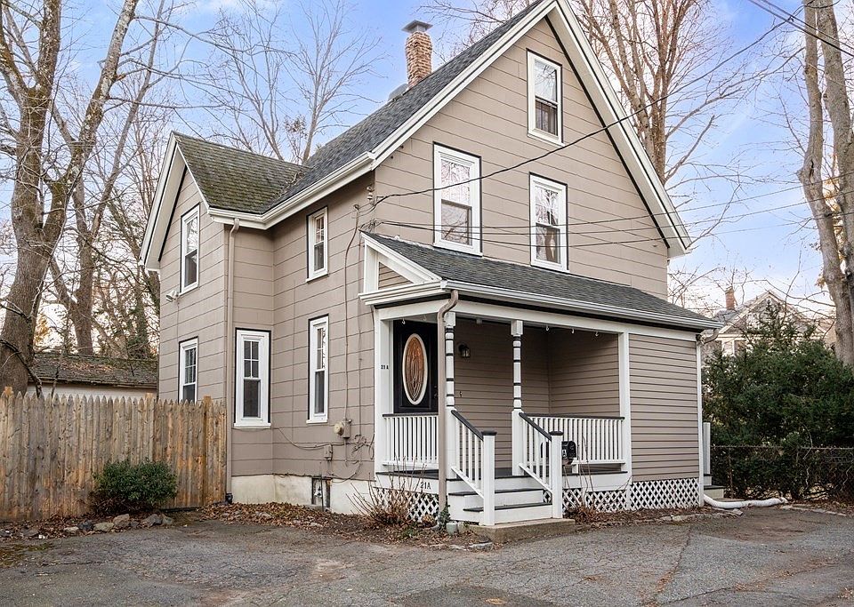 1st image of 21-21A School St