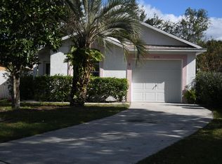 2195 Eola Ct, Oviedo, FL 32765