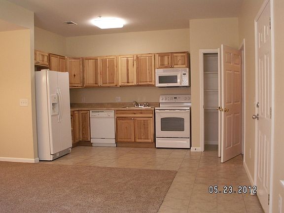 2nd image of 7202 Courtyard Dr