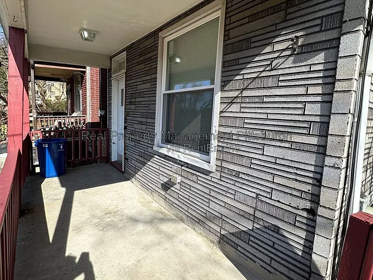208 Rolfe St — Photo 14