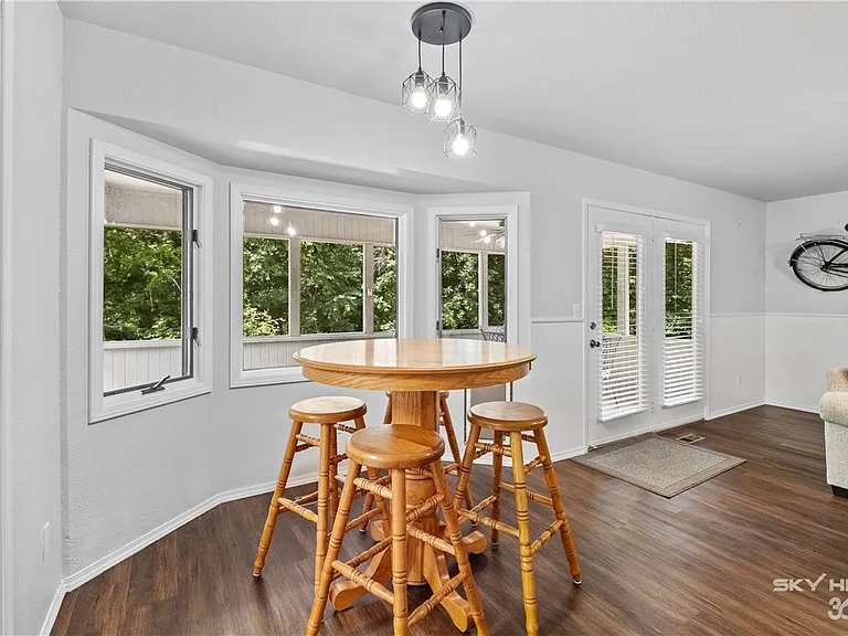 13 Yarmouth Dr — Photo 19