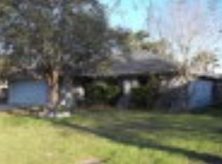 106 Park Pl, Port Lavaca, TX 77979