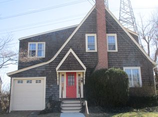 112 Irvington Pl, Hamilton, NJ 08610