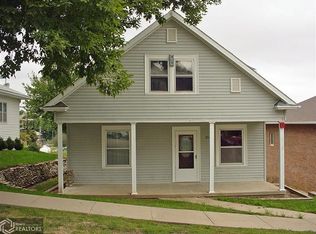 216 Saint Marys St, Panama, IA 51562