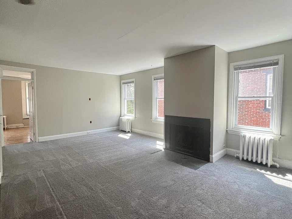 1417 N Harrison St #3