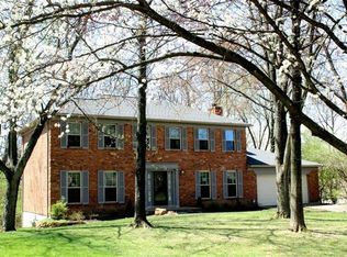 4263 Berryhill Ln, Cincinnati, OH 45242
