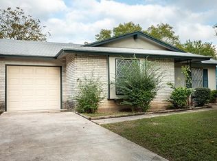 307 Magnolia St, San Marcos, TX 78666