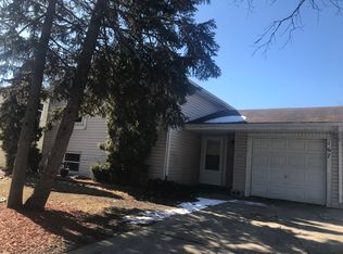 167 Seabury Rd, Bolingbrook, IL 60440