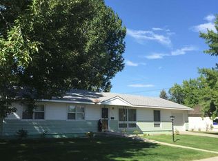 720 Cedar St, Lander, WY 82520