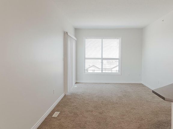 3rd image of 9229 Lakeland Dr #406