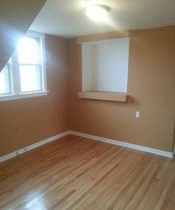 4th image of 1927 S 51st Ave