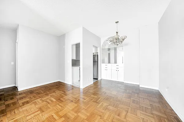 Rented by Douglas Elliman | media 6