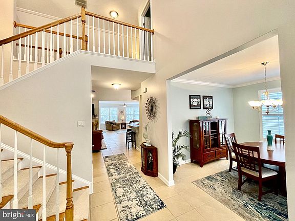 3rd image of 36761 Hummingbird Way N