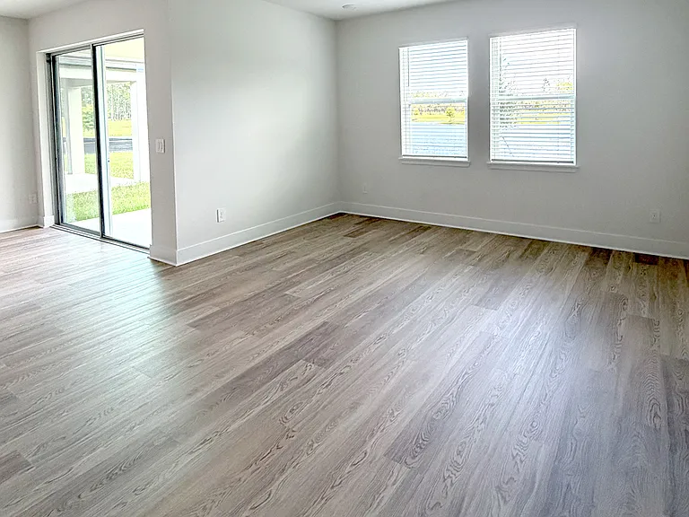 116 Foresthaven St — Photo 12