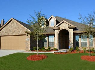 15720 Carlton Oaks Dr, Fort Worth, TX 76177